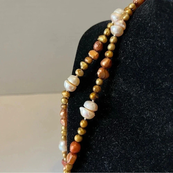 Vtg Extra Long Freshwater Pearl & Coral Necklace - Picture 4 of 5